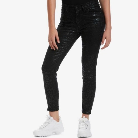 Levi's Denim - Levi’s 721 High Rise Skinny Jeans, Size 27